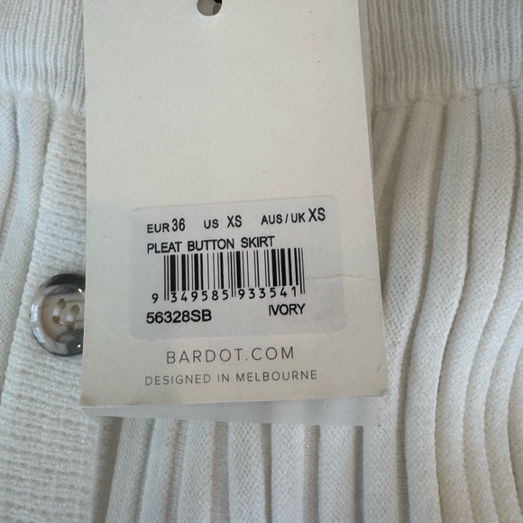 Bardot Knit Pleated Button Front Midi Skirt Winter White NWT XS Revolve - Picture 4 of 4